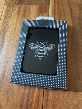 Casetify Bee Snappy Cardholder Stand